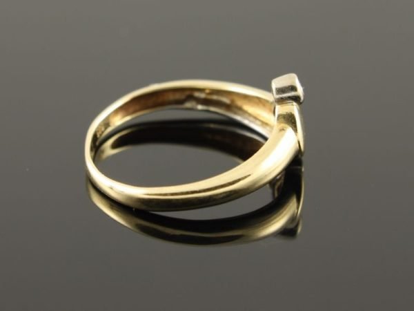 14 karaat gouden ring met briljant 14 karaat gouden ring met briljant.